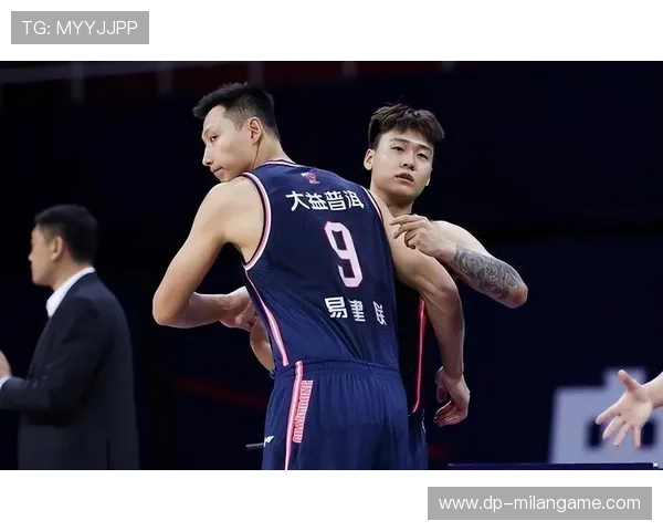 同曦期待两名年轻人上位——新时代的领军希望